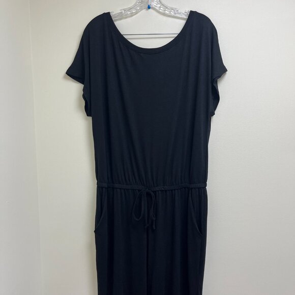 Pretty Garden Black Short Sleeve Jumpsuit: NWT - Picture 4 of 7